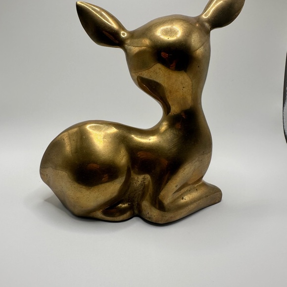 Vintage Brass Deer Figurine Mid Century Modern Gold Fawn Statue Woodland Decor - Picture 5 of 6